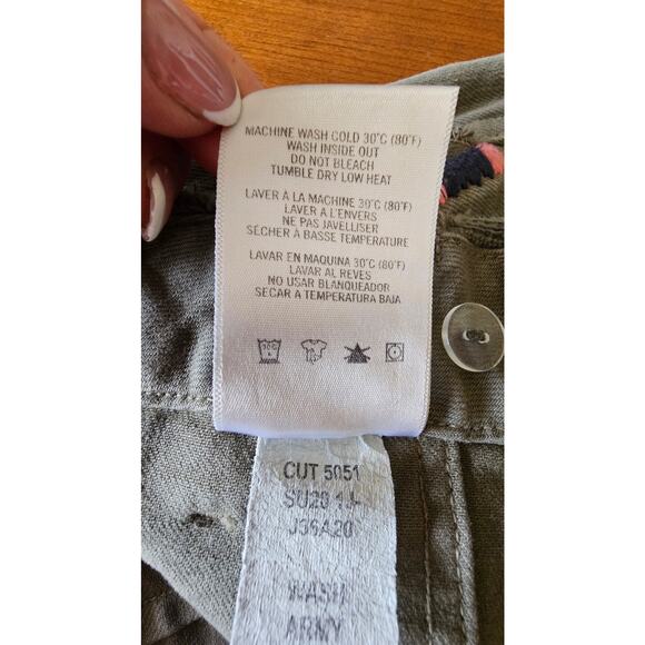 Sundry Anthropologie Green Army Shorts Frayed Denim Cargo Colored Pockets, Sz 29 - Picture 8 of 11